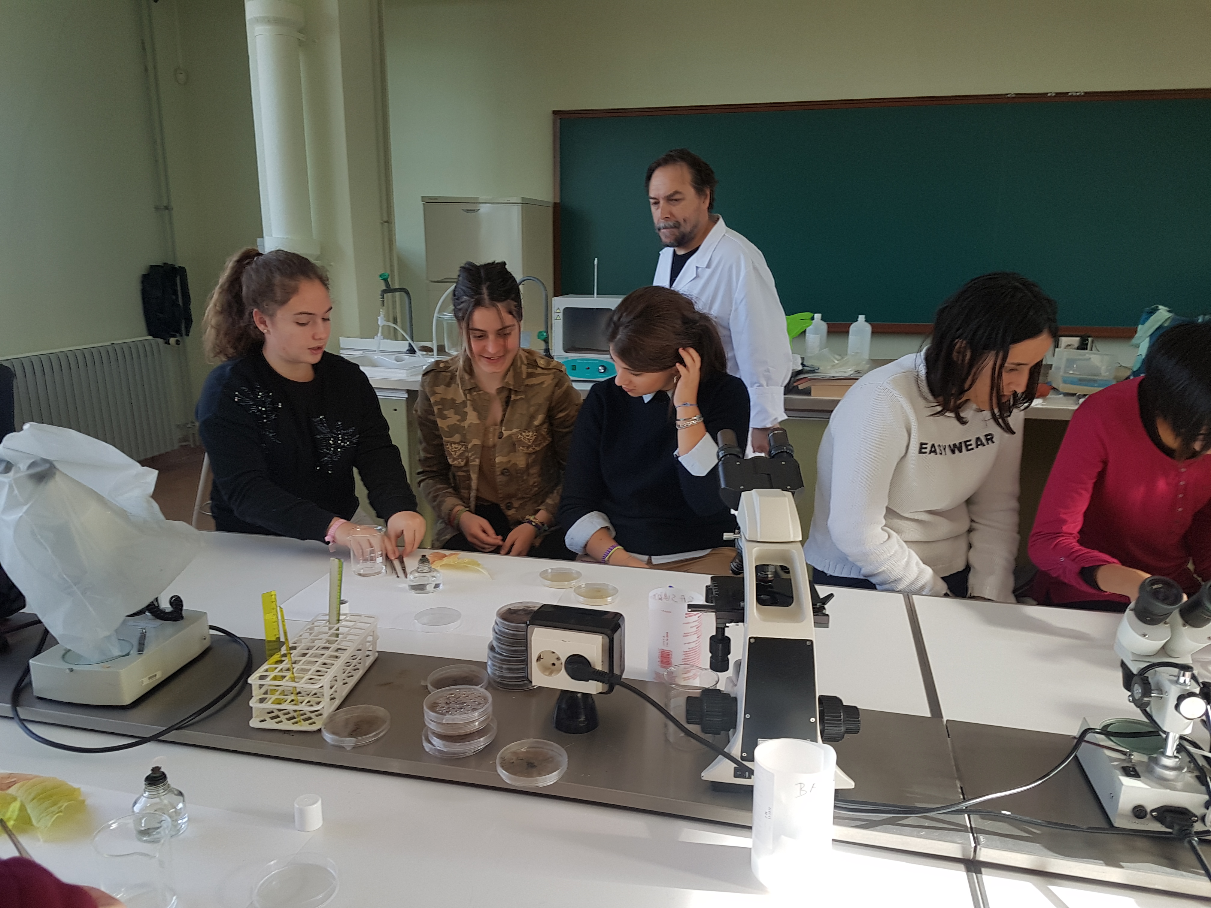 Act. Biología 3
